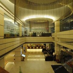 Huashi Hotel фитнесс-зал фото 2