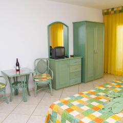 Отель Aparthotel Esquinzo Y Monte Del Mar удобства в номере фото 2