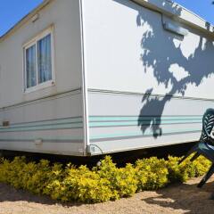 Отель Camping Victoria Испания, Канет-де-Мар - отзывы, цены и фото номеров - забронировать отель Camping Victoria онлайн спортивное сооружение