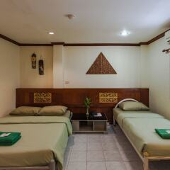 New Road Guest House - Hostel фото 15