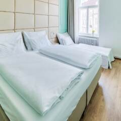 Апартаменты Bright Prague Castle Apartments Прага комната для гостей фото 4