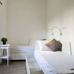 Inhawi Hostel Слима комната для гостей