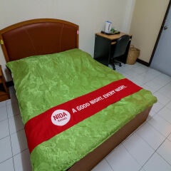 Отель Nida Rooms Eakachai Soi 47 Chill Place Бангкок комната для гостей