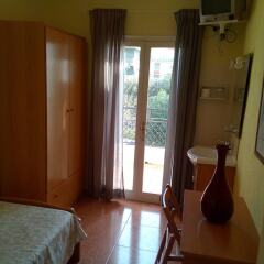 Отель Hostal Lleida комната для гостей фото 13