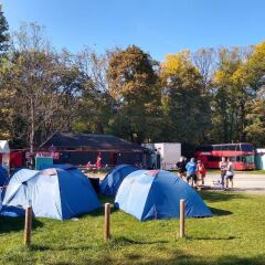 Отель Munich Camping Glamping and Dorms Мюнхен фитнесс-зал