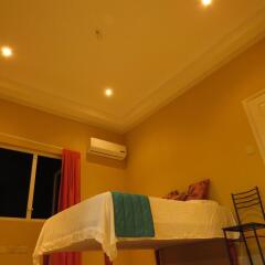 Отель Kingston Paradise Place Rooms развлечения