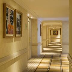 Отель Warwick Geneva сауна