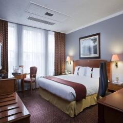 Отель Holiday Inn Mayfair Лондон комната для гостей
