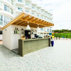 Отель MH Peniche гостиничный бар