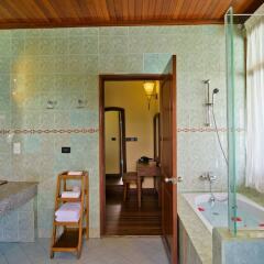 Отель Olhuveli Beach And Spa Resort ванная фото 2