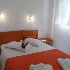 Отель Logas Beach Studios Греция, Корфу - отзывы, цены и фото номеров - забронировать отель Logas Beach Studios онлайн комната для гостей фото 3