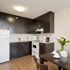 Отель Gage Residence at UBC Канада, Аптаун - отзывы, цены и фото номеров - забронировать отель Gage Residence at UBC онлайн в номере