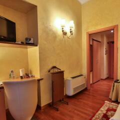 Отель Best Western Plus Hotel Genova Италия, Турин - 1 отзыв об отеле, цены и фото номеров - забронировать отель Best Western Plus Hotel Genova онлайн удобства в номере