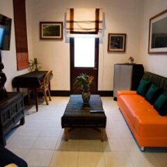 Lani's House By The Ponds in Vientiane, Laos from 50$, photos, reviews - zenhotels.com guestroom photo 5