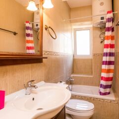 Отель Ilia Old Town Apartment Греция, Корфу - отзывы, цены и фото номеров - забронировать отель Ilia Old Town Apartment онлайн ванная