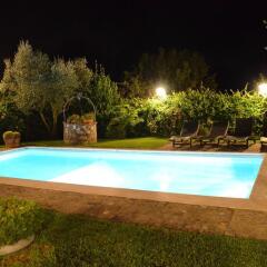 Отель B&B La Luna di Giulia Поденцана бассейн