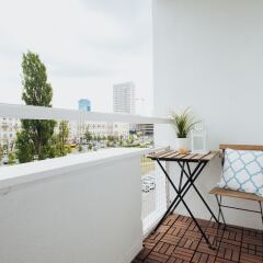 Отель ShortStayPoland Zielna (A19) Польша, Варшава - отзывы, цены и фото номеров - забронировать отель ShortStayPoland Zielna (A19) онлайн балкон