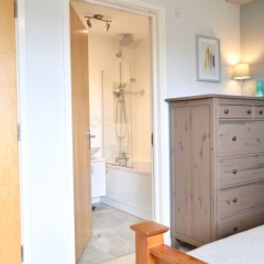 Отель Beautiful Edinburgh Flat With 2 Double Bedrooms Великобритания, Эдинбург - отзывы, цены и фото номеров - забронировать отель Beautiful Edinburgh Flat With 2 Double Bedrooms онлайн фото 2