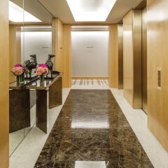 Отель Four Seasons Hotel New York США, Нью-Йорк - отзывы, цены и фото номеров - забронировать отель Four Seasons Hotel New York онлайн интерьер отеля фото 2