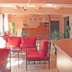 Отель Family Hotel Balkana Болгария, Боженци - отзывы, цены и фото номеров - забронировать отель Family Hotel Balkana онлайн интерьер отеля