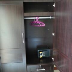 Отель Datomas Guest House сейф в номере