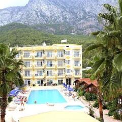 Imeros Hotel бассейн фото 3