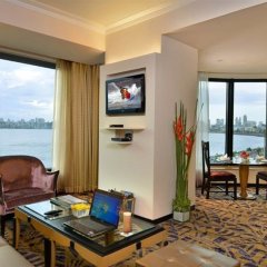 Hotel Marine Plaza Mumbai in Mumbai, India from 202$, photos, reviews - zenhotels.com guestroom photo 2