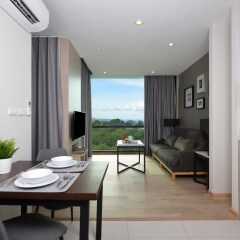 Altera Hotel And Residence Паттайя комната для гостей