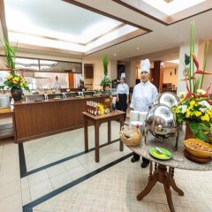 Отель Pinnacle Grand Jomtien Resort питание фото 2