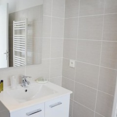 Отель Cannes Marina Golf Франция, Мандельё-ла-Напуль - отзывы, цены и фото номеров - забронировать отель Cannes Marina Golf онлайн ванная