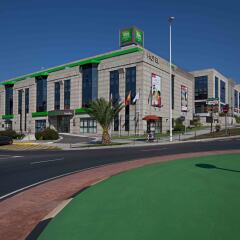 Отель ibis Styles A Coruña Испания, Ла-Корунья - отзывы, цены и фото номеров - забронировать отель ibis Styles A Coruña онлайн спортивное сооружение