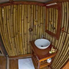 Отель Barefoot Island Resort ванная
