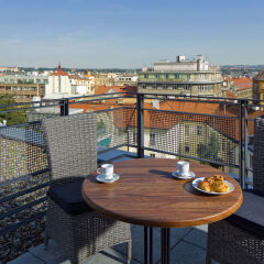 Отель Mamaison Residence Downtown Prague балкон