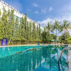 Отель Karon Whale Resort бассейн фото 3