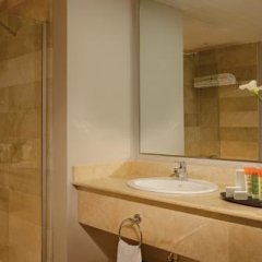 Отель Impressive Resort & Spa Доминикана, Пунта Кана - 8 отзывов об отеле, цены и фото номеров - забронировать отель Impressive Resort & Spa онлайн ванная фото 2