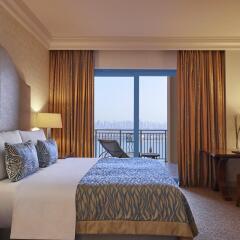 Atlantis The Palm in Dubai, United Arab Emirates from 385$, photos, reviews - zenhotels.com guestroom photo 2