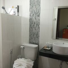Отель JS Residence Таиланд, Краби - отзывы, цены и фото номеров - забронировать отель JS Residence онлайн ванная