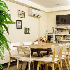 I-Sleep Silom Hostel питание фото 2