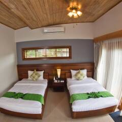 Mayura Hill Hotel & Resort комната для гостей