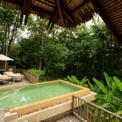 Отель Six Senses Yao Noi бассейн