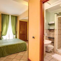 Hotel Montreal комната для гостей