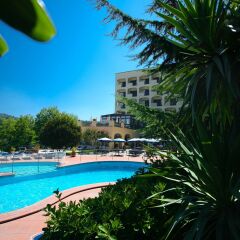 Grand Hotel Hermitage & Villa Romita с домашними животными
