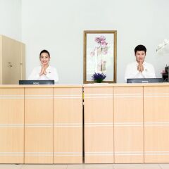 Отель Waterford Condominium Sukhumvit 50 Бангкок интерьер отеля фото 2