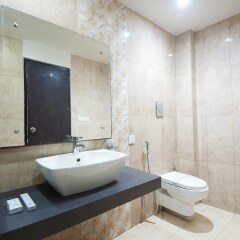 Hotel Apra International ванная