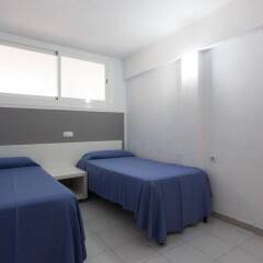 Отель Apartamentos Kensington детские мероприятия