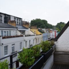 Отель Knightsbridge 3 Bedroom House With Balcony Великобритания, Лондон - отзывы, цены и фото номеров - забронировать отель Knightsbridge 3 Bedroom House With Balcony онлайн балкон