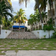 Отель Ocho Rios Beach Resort at ChrisAnn