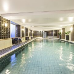 Bilderberg Hotel Jan Luyken бассейн