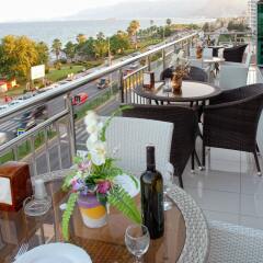 Sea Side Hotel балкон