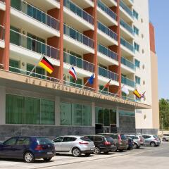 Monte Gordo Hotel Apartamentos & Spa парковка